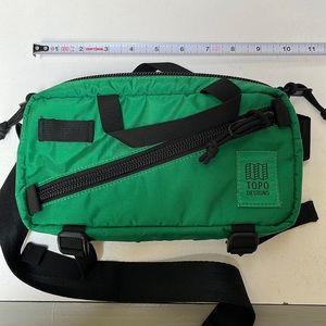 Green topo designs belt bag